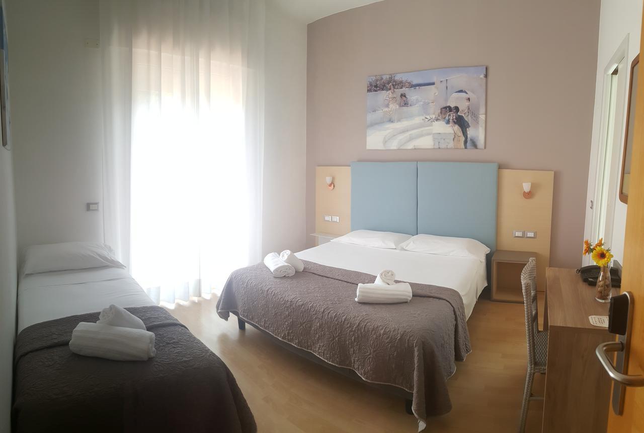 Hotel Stella D'Oro Лидо-ди-Езоло Экстерьер фото